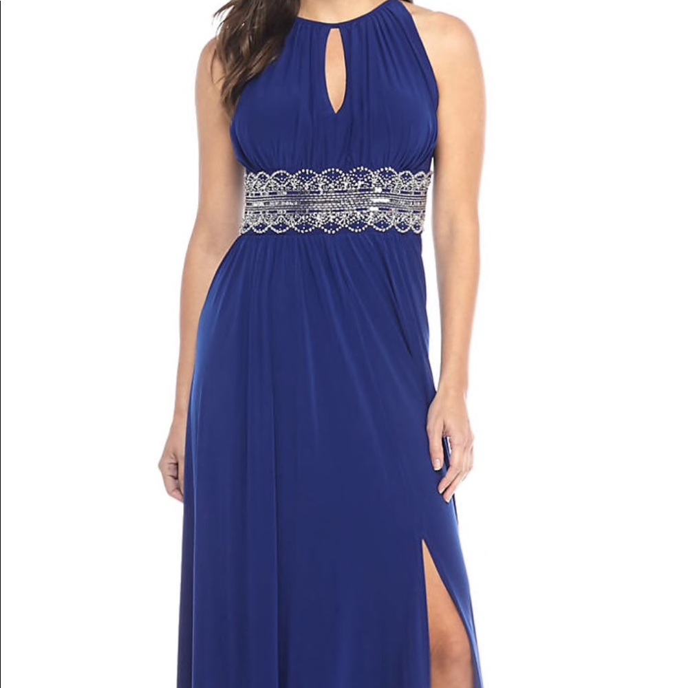 R&M Sleeveless Jewel Waist Dress